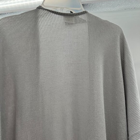 By Together Women's Short Sleeve Open Cardigan Gray/Ivory Size S/M Striped - Picture 6 of 8